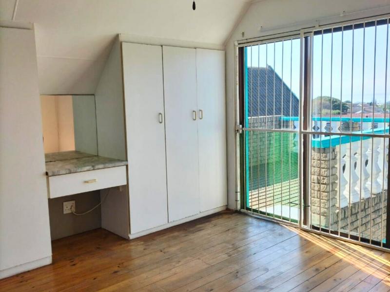 3 Bedroom Property for Sale in Heiderand Western Cape